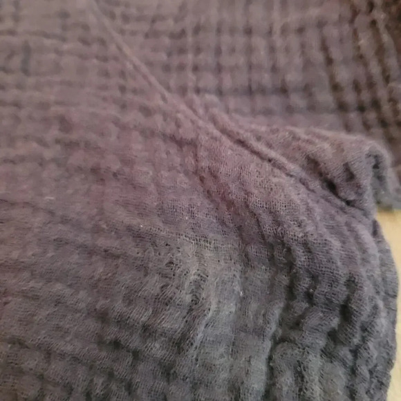 Outerknown Women's Blouse Top M Blue Gauzy Organic Cotton Short Sleeves V-Neck - Picture 5 of 12